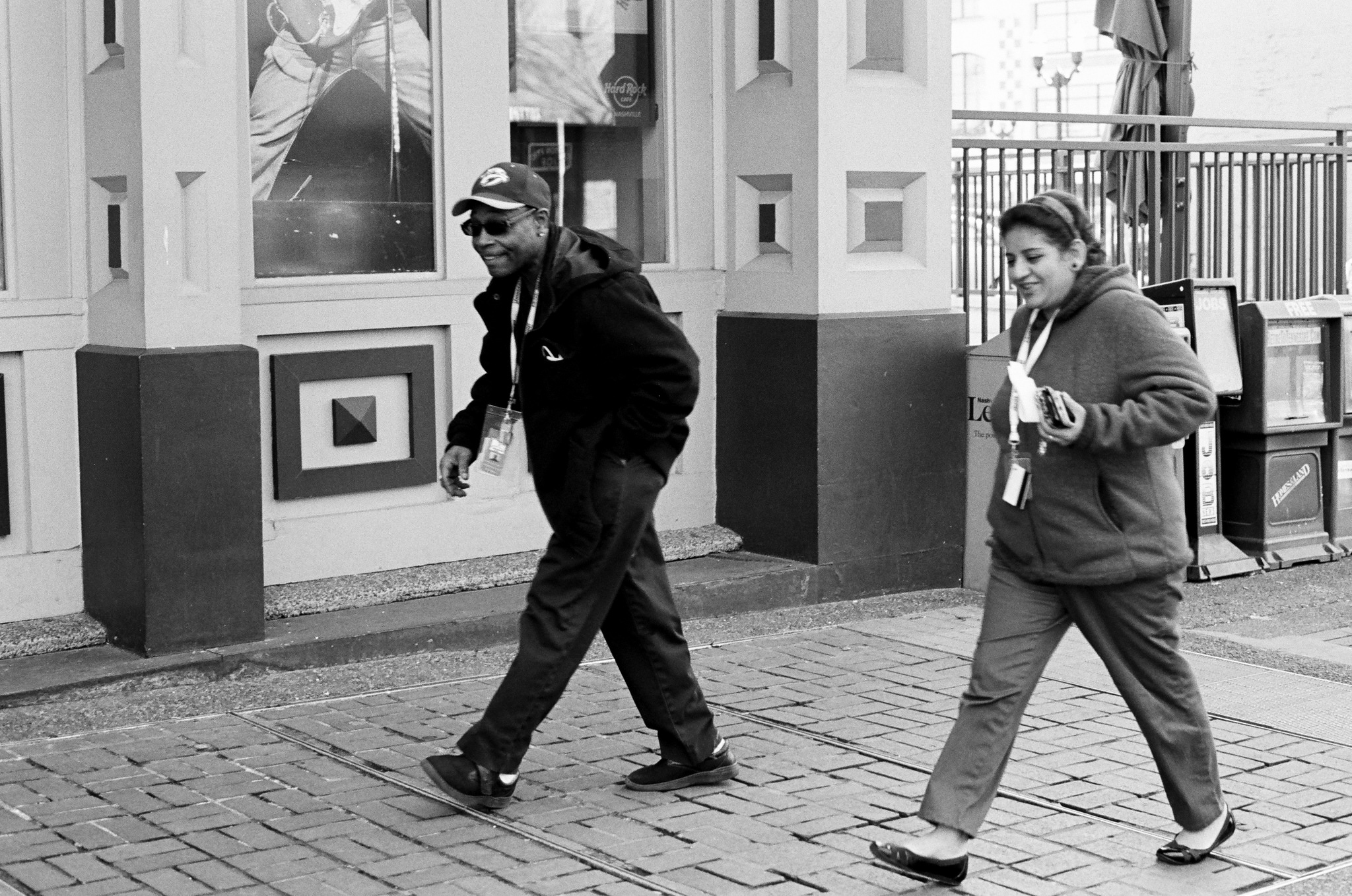 Nashville Street Photography. Shot on Kodak Trix-400 (35 mm Gelatin Silver)